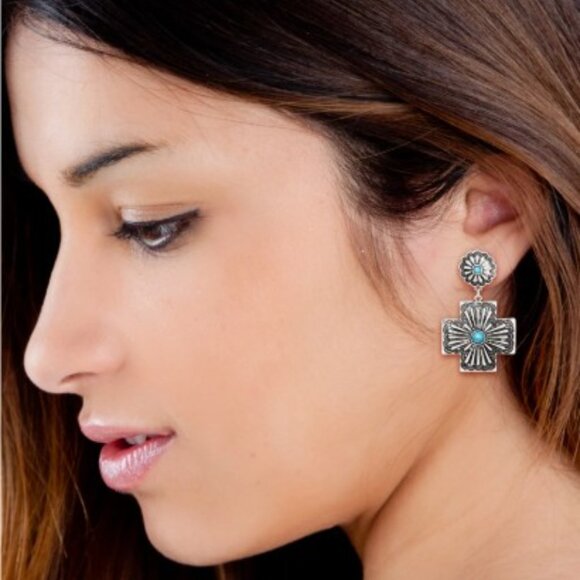 New Jessica Simpson Earrings Cross Silver Turquoise Blue Dangle Drop NWT - Picture 4 of 6